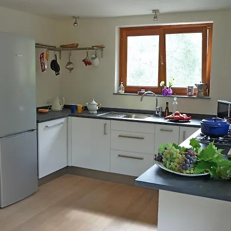 דירה Casarovear Detached House In Olive Yard *