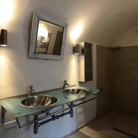 Casarovear Detached House In Olive Yard *